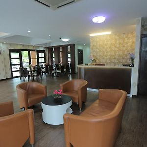 JAM Hotel Kota Warisan Sepang @ ERL Salak Tinggi, KLIA 1-2&F1